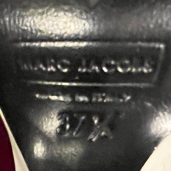 Marc Jacobs Patent Leather Peep-Toe Platform Wedge Heels / Shoes - Picture 8 of 16